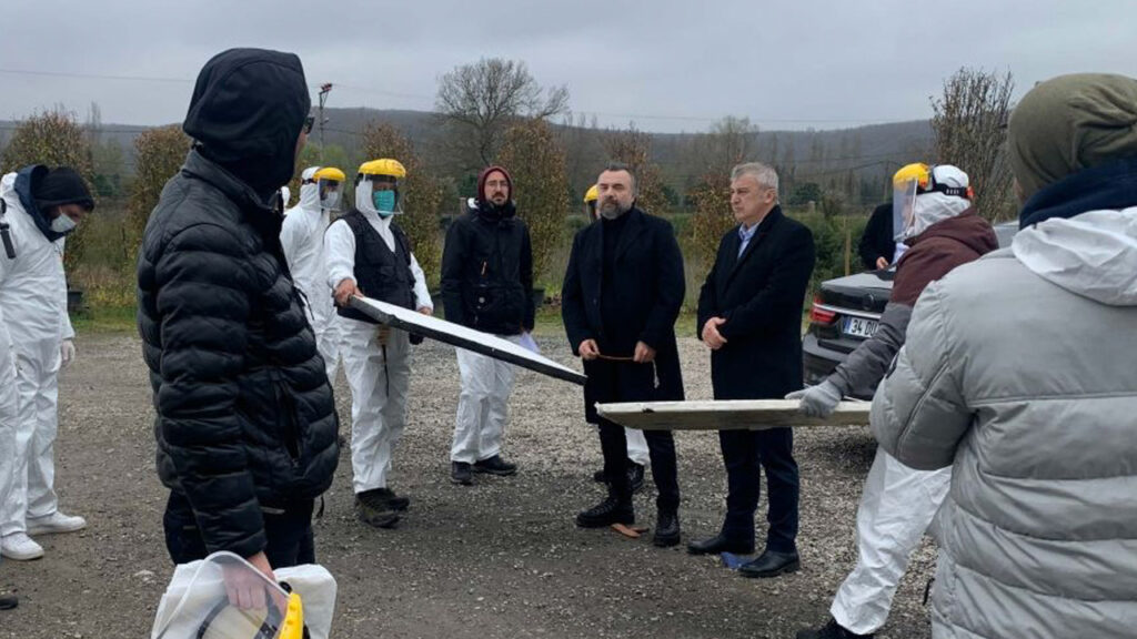 EDHO setinde Coronavirus önlemleri 1 Atv Dizisi Yeni Bolum Tv Reklam Ver