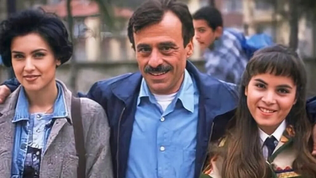 20 Efsane Türk Dizisi – Unutulmaz Yapımlar ve TV Reklam Etkisi 2 Süper Baba (Star TV)